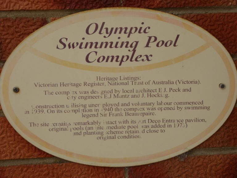 Plaque.jpg